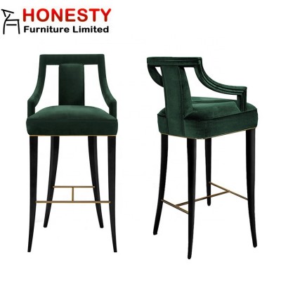 ST024 Wholesale Restaurant Kitchen Furniture Cheap Gold Solid Wood Modern Velvet High Bar Counter Stool Chair with Wooden Back