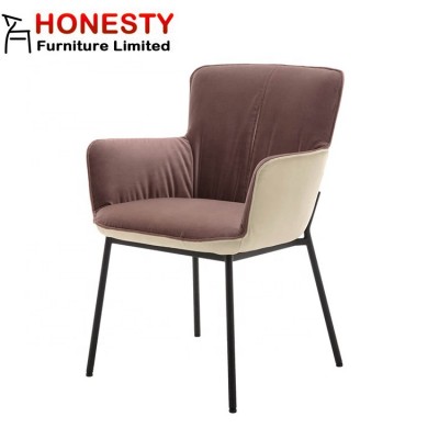 HC218 Wholesale Hotel Restaurant Furniture Luxury Modern Metal Tufted Upholstered Leather Fabric 655 Arm Dining Room Chair