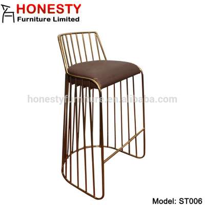 ST006 Upholstered Leather Seat Brass Rose Gold Stainless Steel Metal Brides Veil Bar Counter Stool Chair Supplier